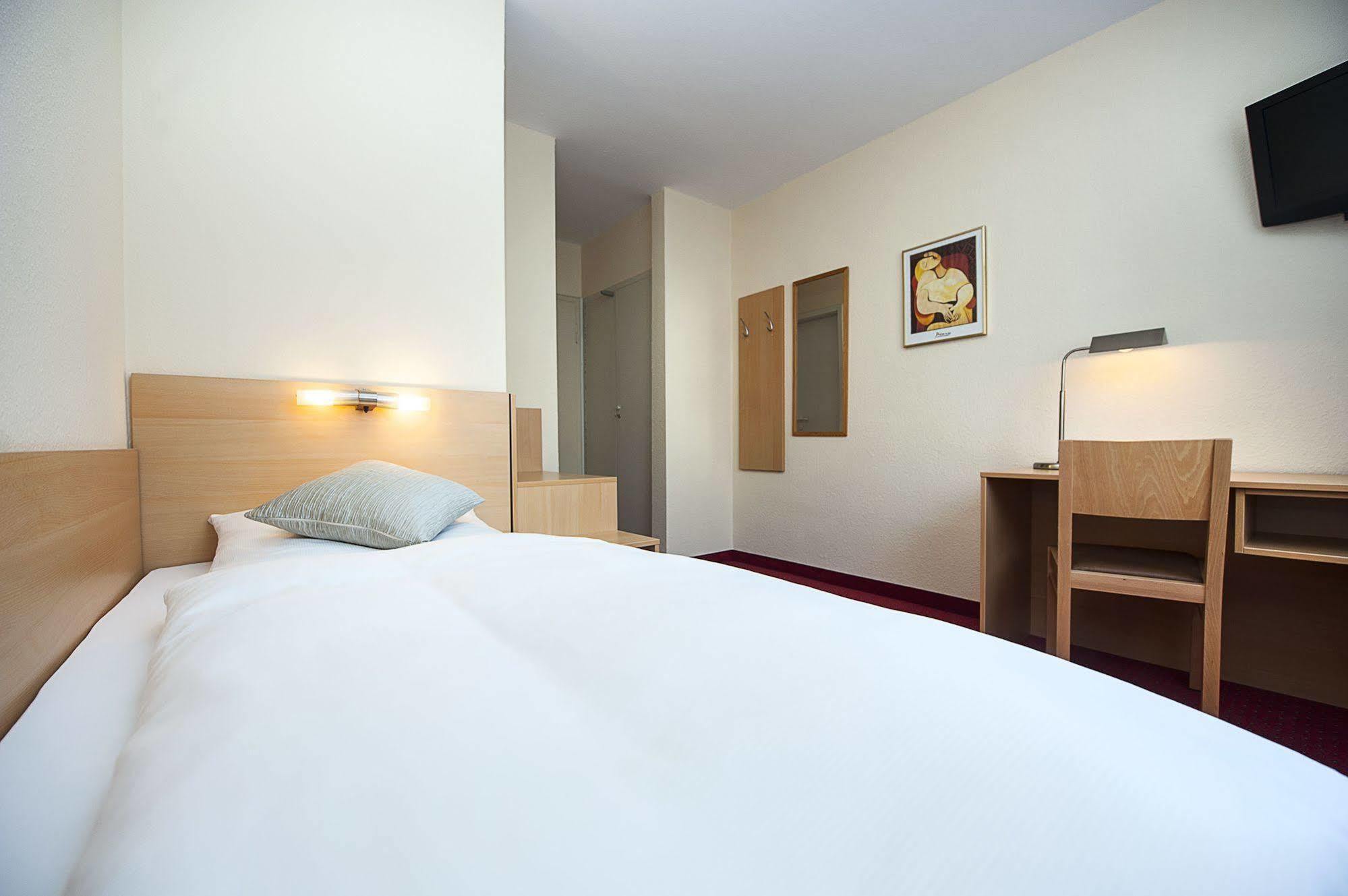 Comfort Garni Stadtzentrum Hotel Bielefeld Exteriér fotografie